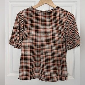 Houndstooth pattern shirt